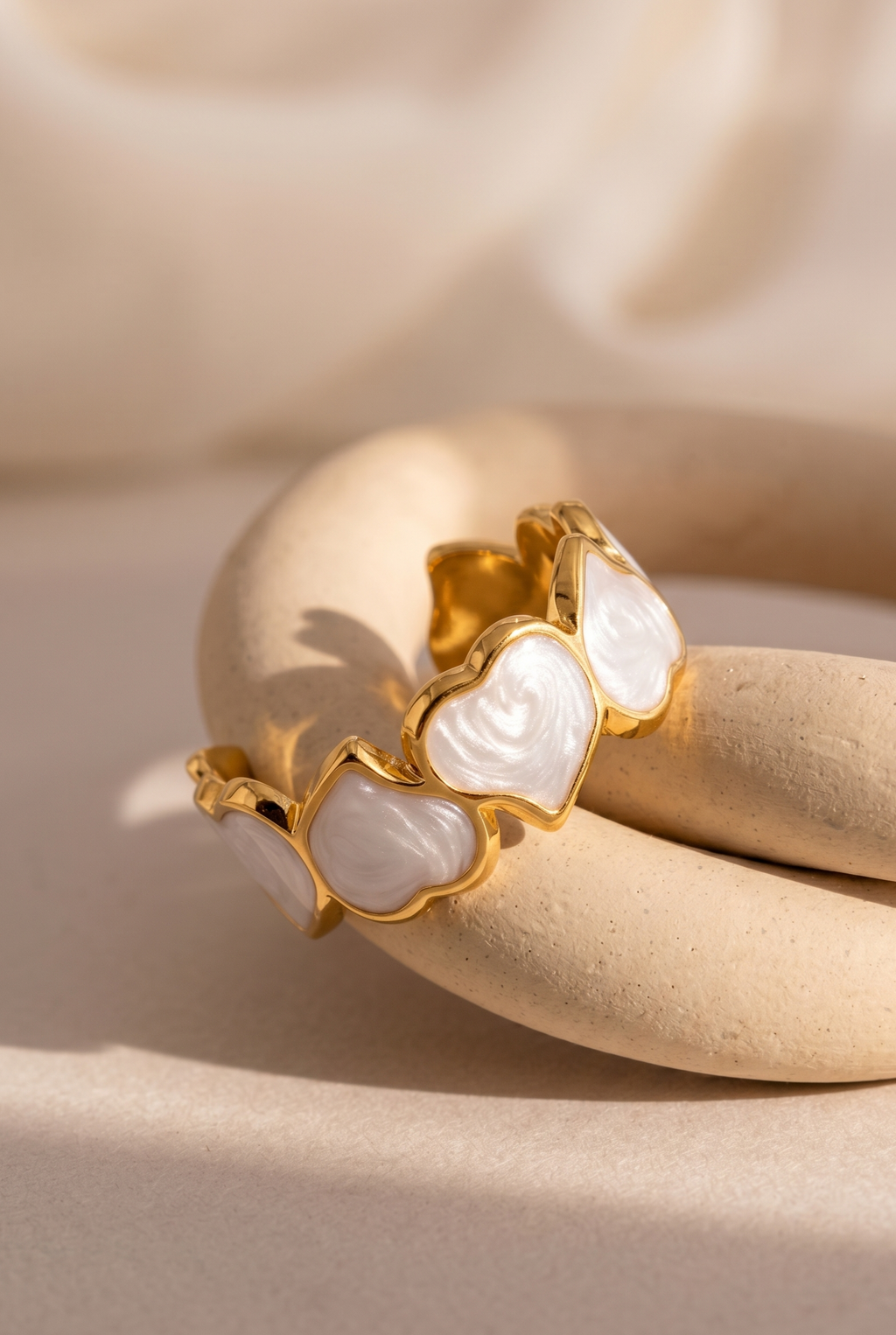 Serenza Hearts Non-Tarnish 18K Gold Plated Adjustable Ring | Pearlescent Leaf Heart