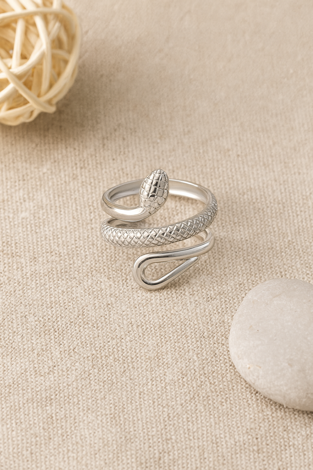 Seraphis 18K Gold Plated Adjustable Ring | Waterproof, Non-Tarnish Silver & Gold Luxury Band House Of RISMÉ